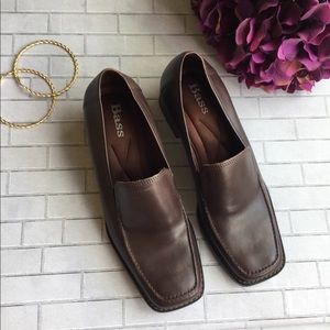 Bass leather shoe nwot